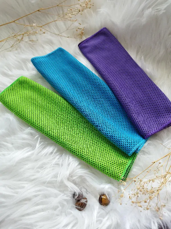 Chladící ručník na jógu - fialový